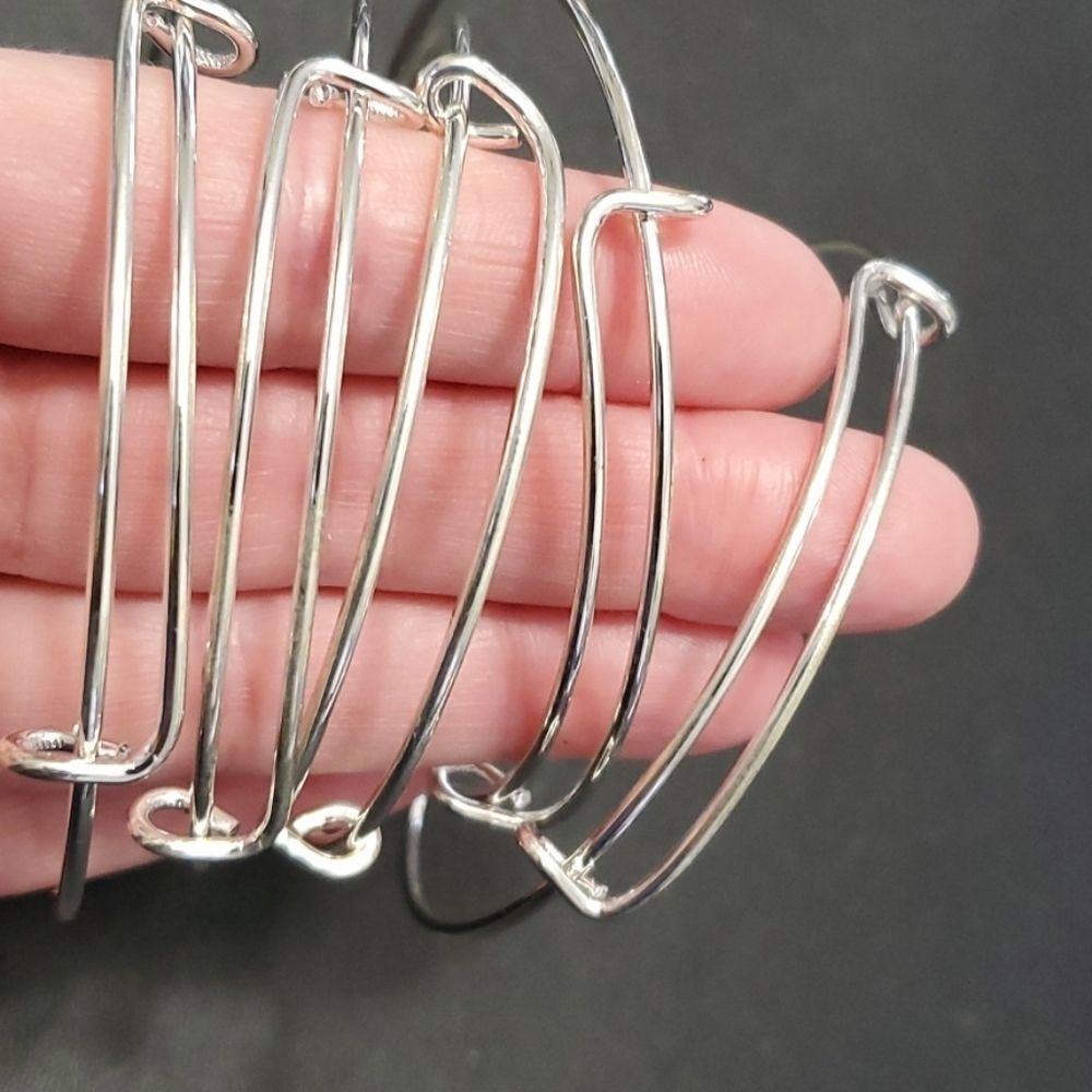 Plain silver tone charm bangle bracelet lot